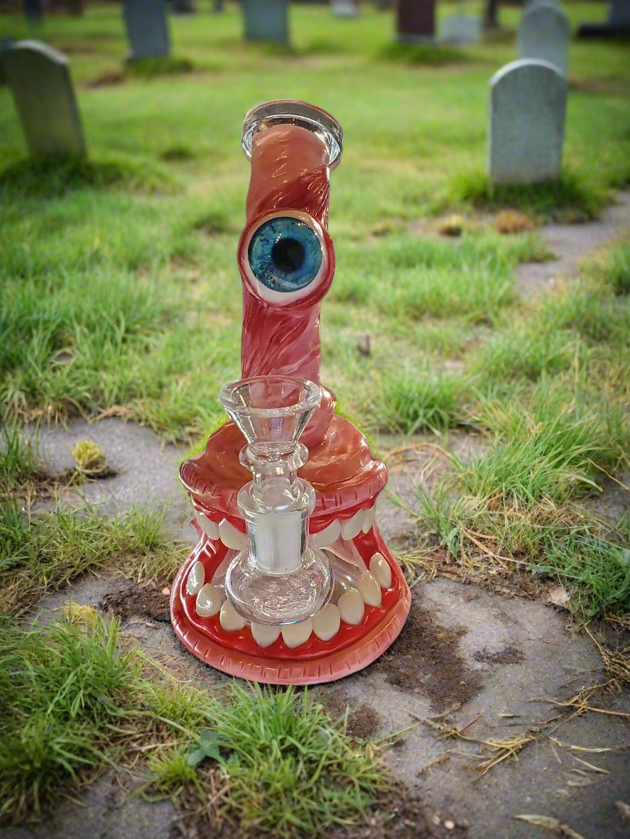 Monster Cyclop (Glow in the dark Eye) Water Pipe